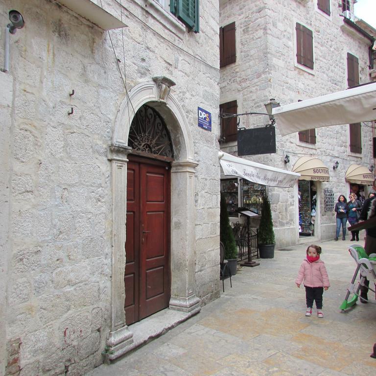 Apartments Popovic Kotor Extérieur photo