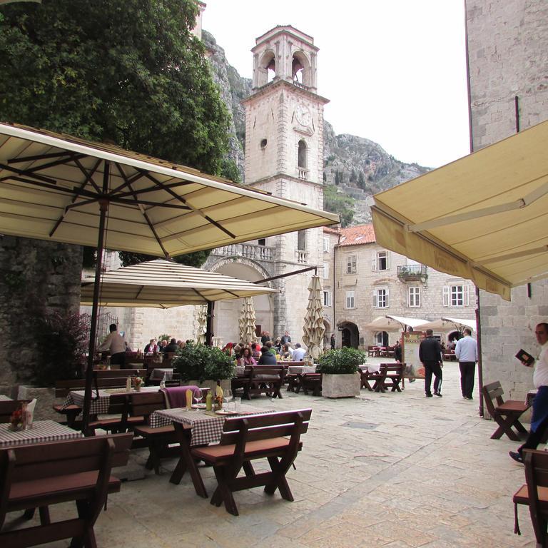 Apartments Popovic Kotor Extérieur photo